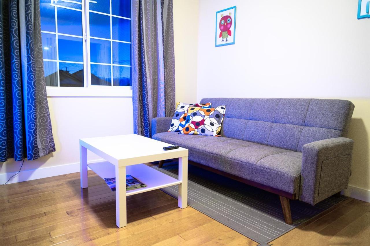 Joe'S Cozy And Quality Place In YYC Екстериор снимка